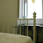 Casa *